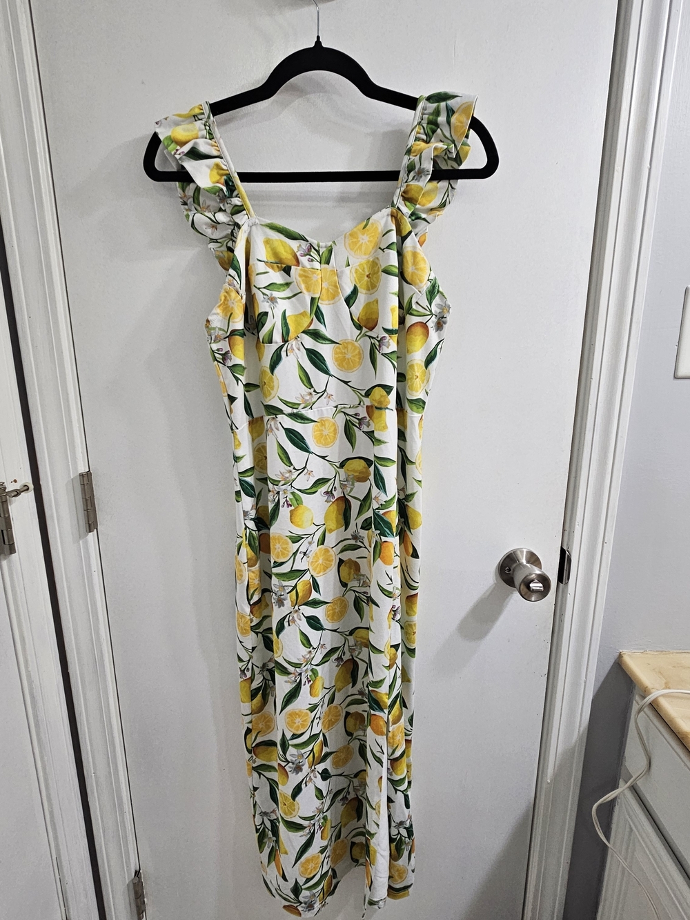 SHEIN White Lemon Print Ruffle Strap Maxi Dress with Green Leaves